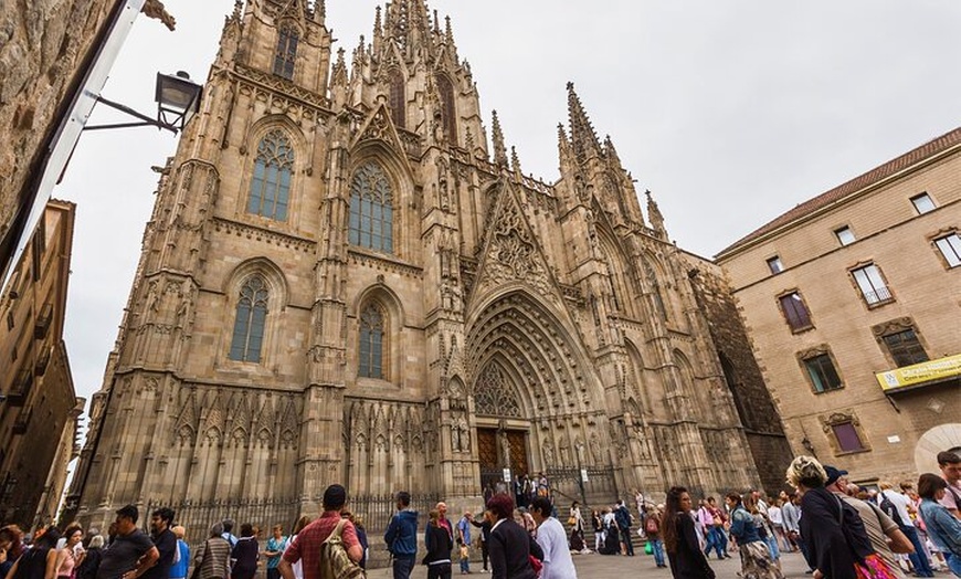Image 6: Entrada prioritaria a la Catedral de Barcelona con acceso a la azotea