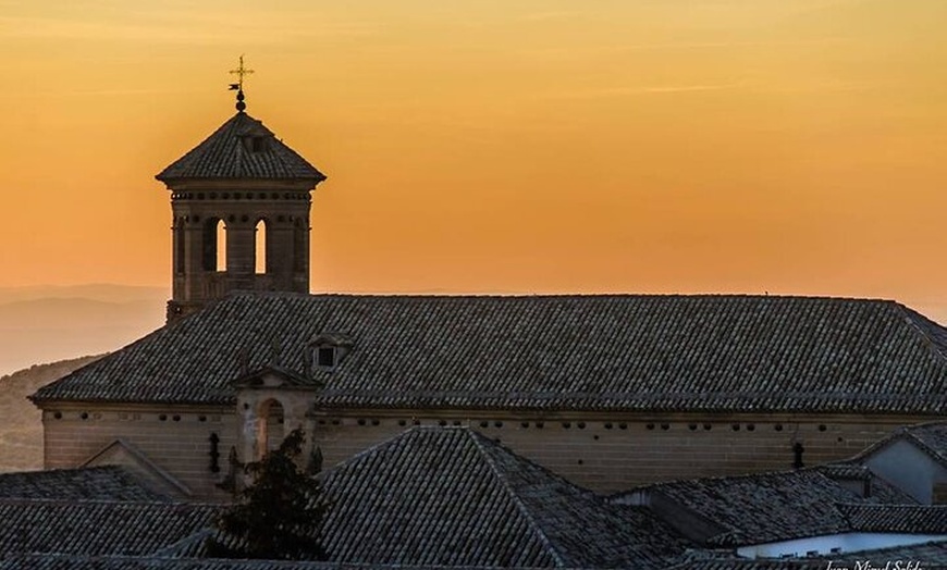 Image 24: Tour Por Baeza con Entrada a la Catedral