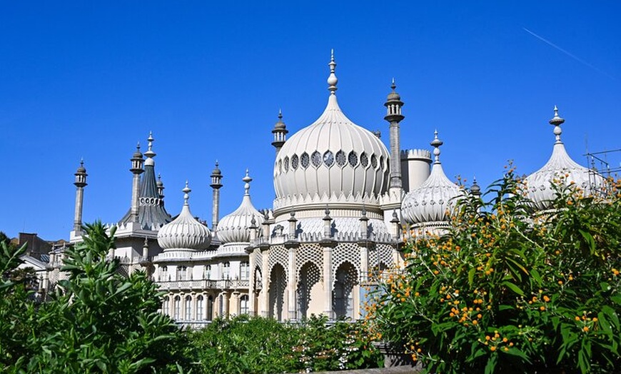 Image 4: London or Heathrow Airport To/From Brighton Private Transport