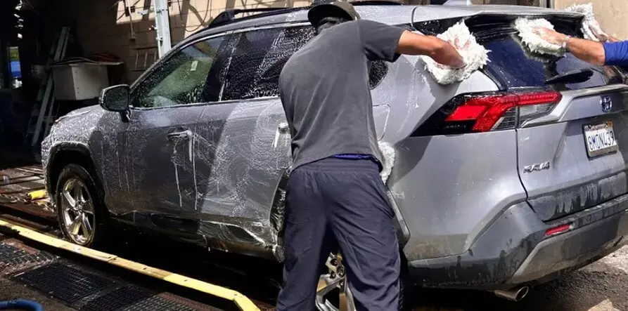 $17.50 For An Interior & Exterior Platinum Car Wash (Reg. $34.99)