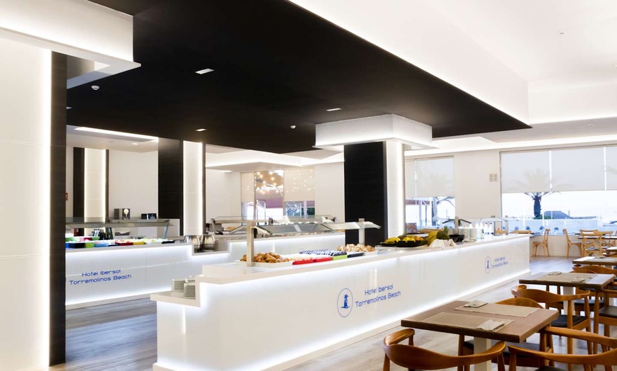 Image 26: ✈ COSTA DEL SOL | Torremolinos - Ibersol Torremolinos Beach 4*, 3 n...