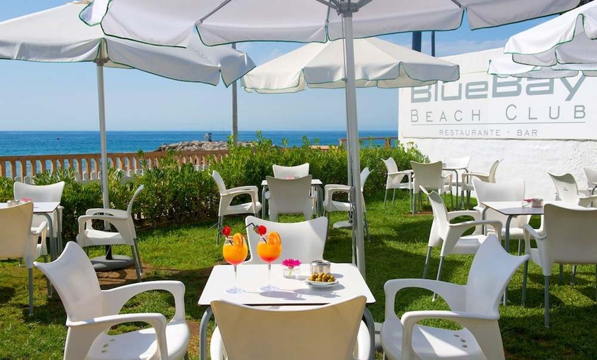 Image 45: ✈ COSTA DEL SOL | Marbella - BlueBay Banús 4*, 3 Nächte - Außenpool