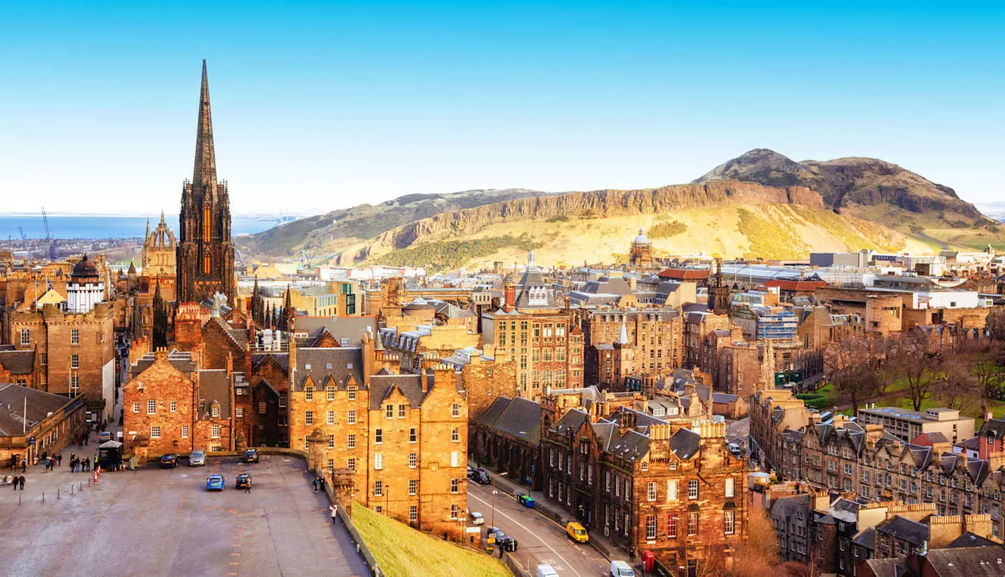✈ SCHOTTLAND | Edinburgh - Ten Hill Place Hotel 4*, 2 Nächte - City...