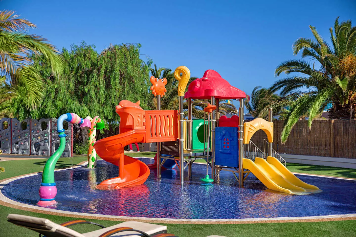 ✈ LANZAROTE | Costa Teguise - Vitalclass Lanzarote SPA & Wellness R...