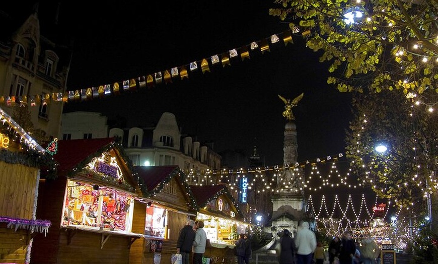 Image 6: Marché de Noël de Reims et visite du Champagne en petit groupe au d...