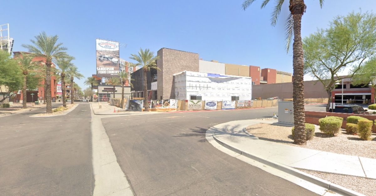 Parking at Renaissance Glendale Garage