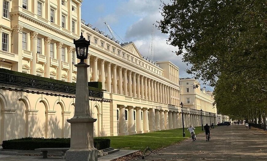 Image 7: Changing of the Guard Experience