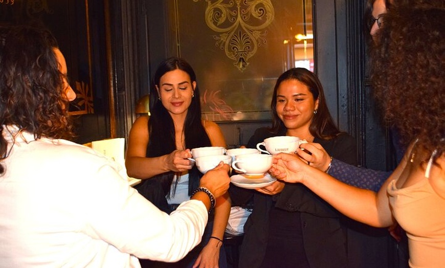 Image 7: Visita Guiada por Restaurantes Centenarios con Cena de Tapas