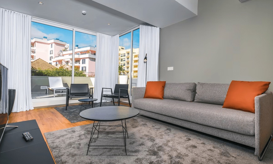 Image 6: ✈ MADEIRA | Funchal - Apartamentos Turisticos Paraiso 3* - City break