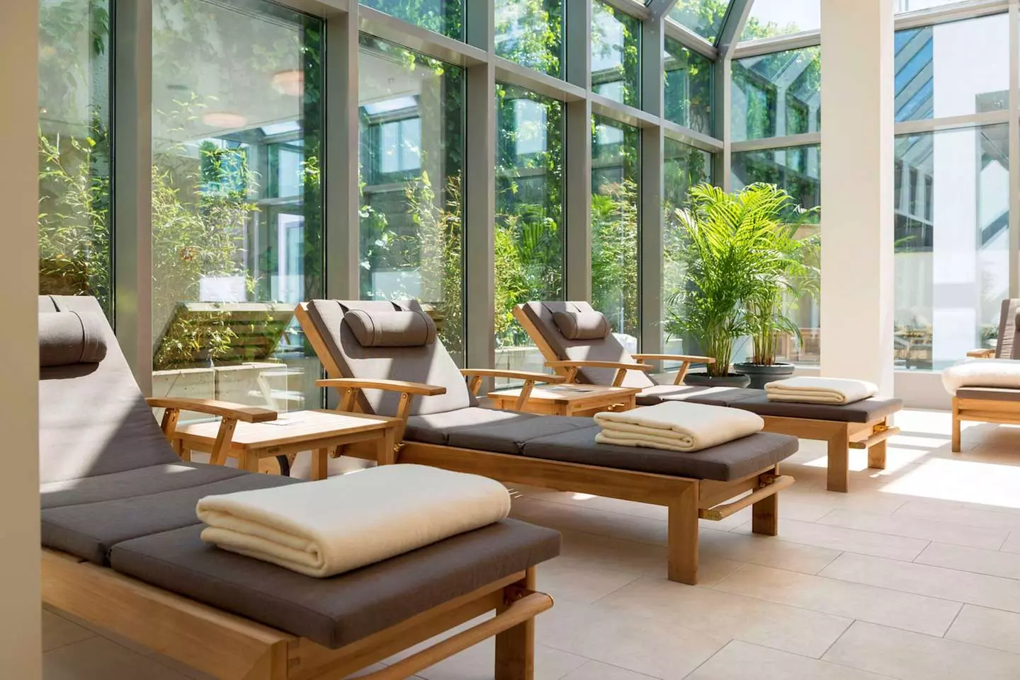 ✈ DEUTSCHLAND | Köln - Dorint Hotel An der Messe Köln 4*, 2 Nächte ...