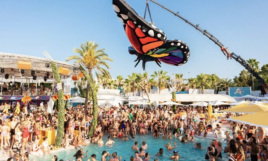 Image 6: Ibiza : Hip-Hop, R&B & Reggaeton Nightclub & Pool Party Pass