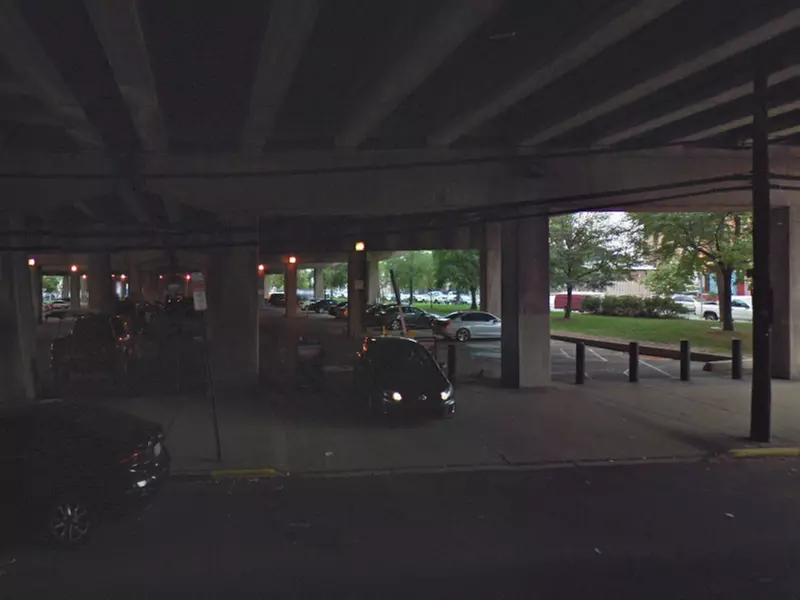 Parking at Queen Village Neighborhood Lot