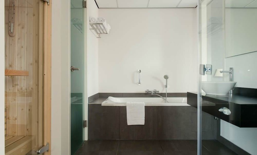 Image 6: ✈ PAYS-BAS | Zaandam - Inntel Hotel Amsterdam Zaandam 4* - Centre d...