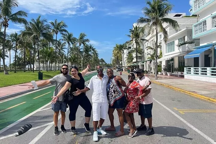 Start Here!! Traveler's Guide to Experience Miami 6-hour Tour
