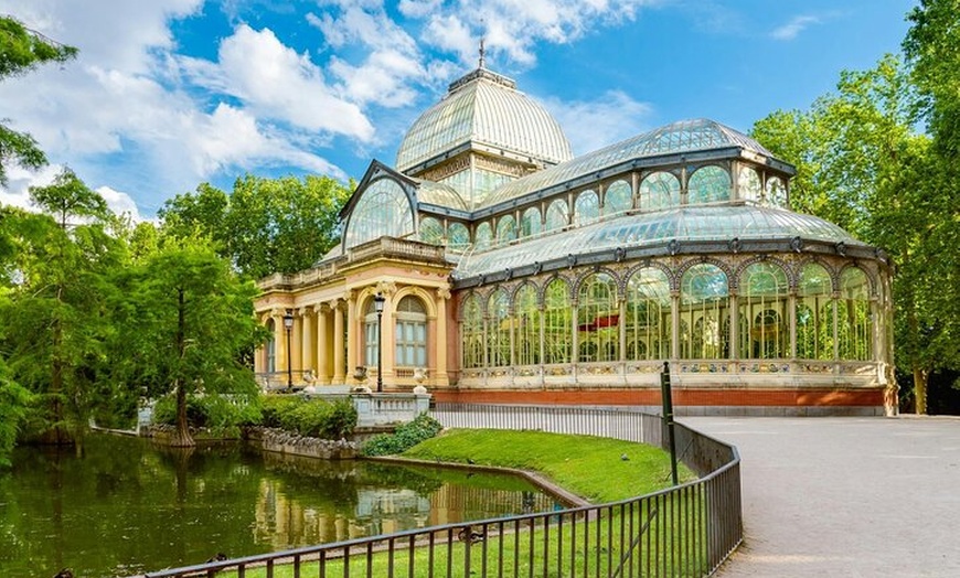 Image 7: Excursión privada al Parque del Retiro con guía local