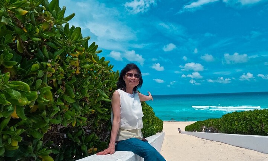 Image 40: Shopping and Mexican food in a Private Guided Cancun Tour