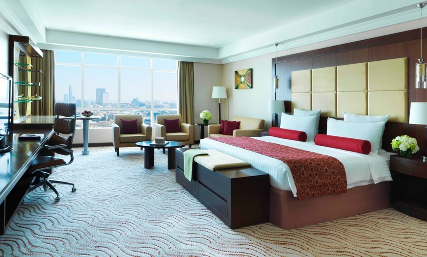 Image 2: ✈ VEREINIGTE ARABISCHE EMIRATE | Dubai - Park Regis Kris Kin Hotel ...