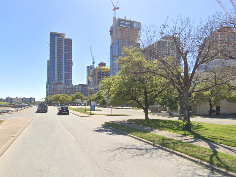 Parking at Palm Square Lot