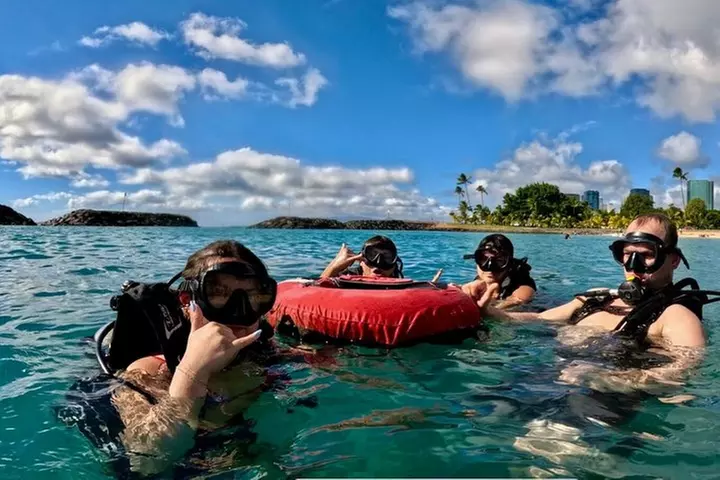 First-Time Scuba Diving in Honolulu + Free Videos