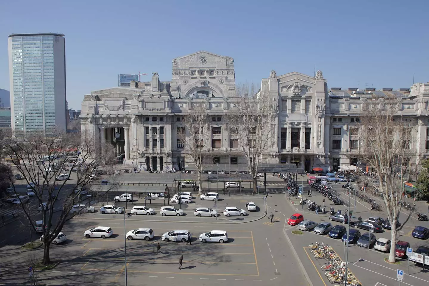 ✈ ITALIË | Milaan - Hotel Bristol Milano 4*, 2 nachten - Stadscentrum