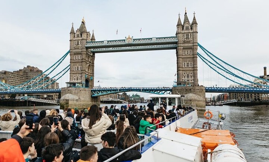 Image 4: London Hop on Hop Off 1 Day Tour with St Paul's Cathedral Ticket