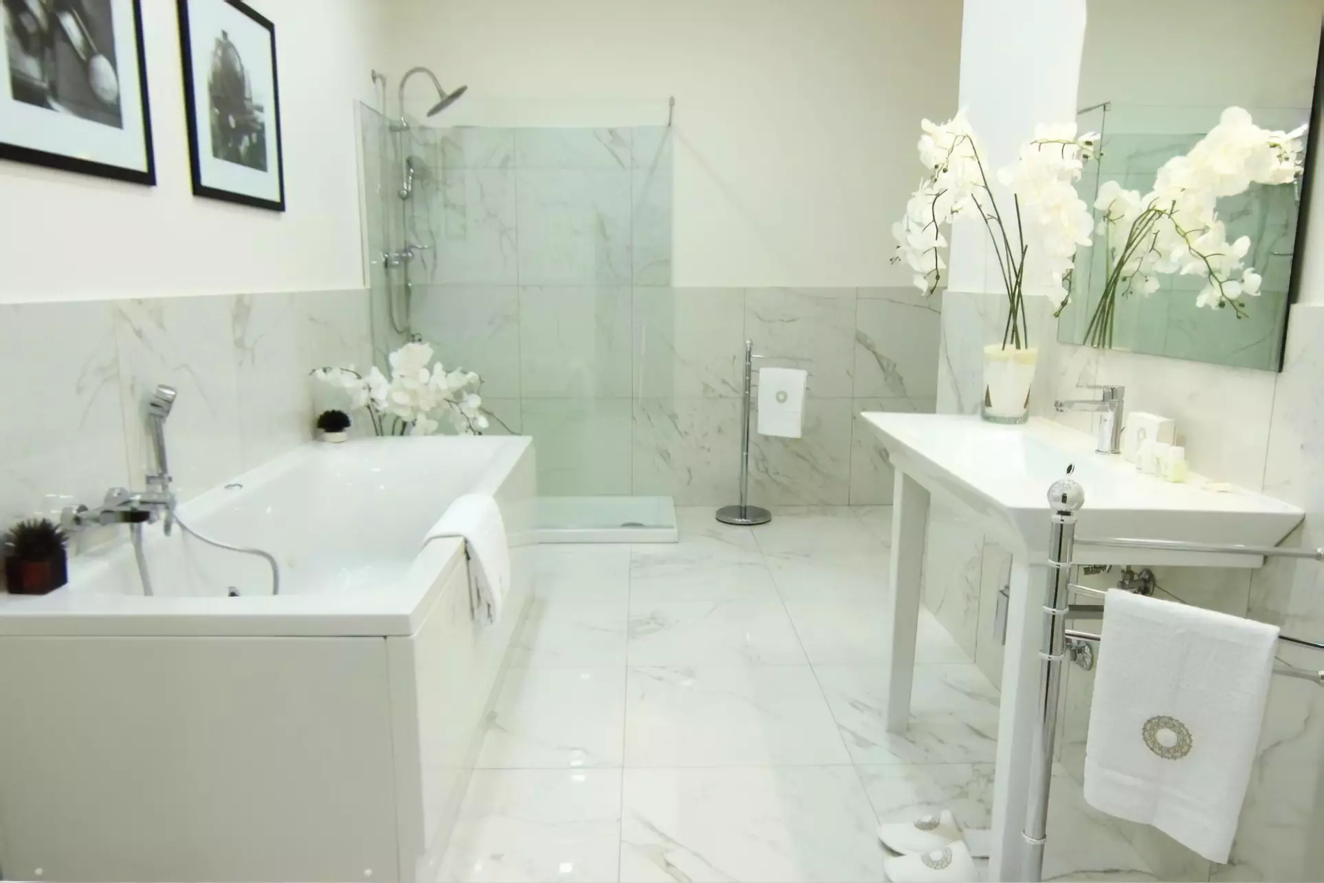 ✈ ITALIEN | Neapel - Stelle Hotel 4*, 2 Nächte - City Trip