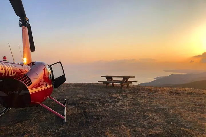 LA Helicopter Tour with Malibu Landing