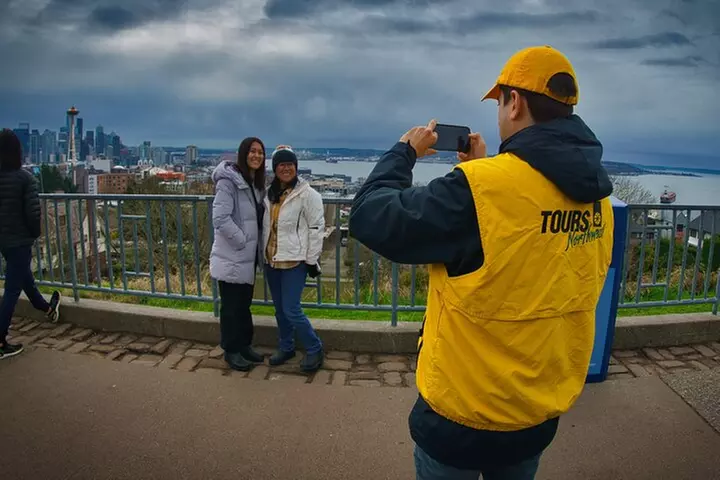 Seattle Land and Sea Tour Experience - Second Medium