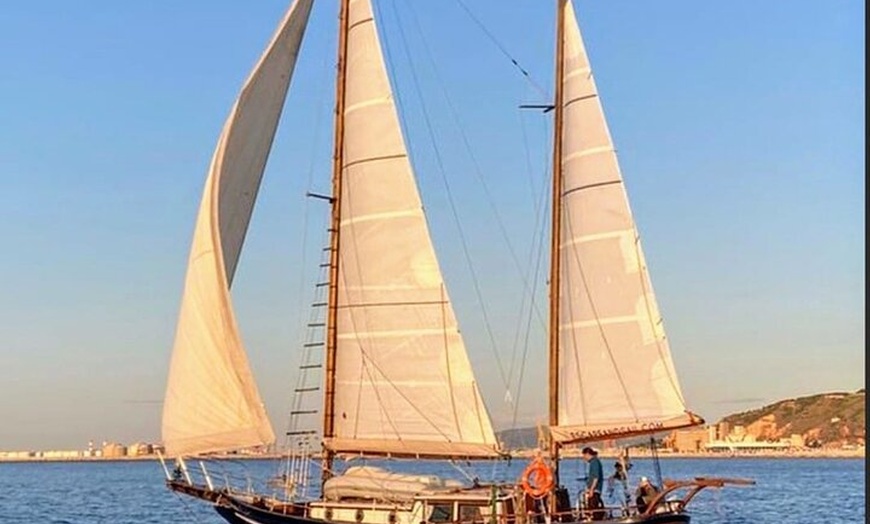 Image 2: Aventura Pirata en 2 Veleros Grupos Hasta 24 pax Palma Bay