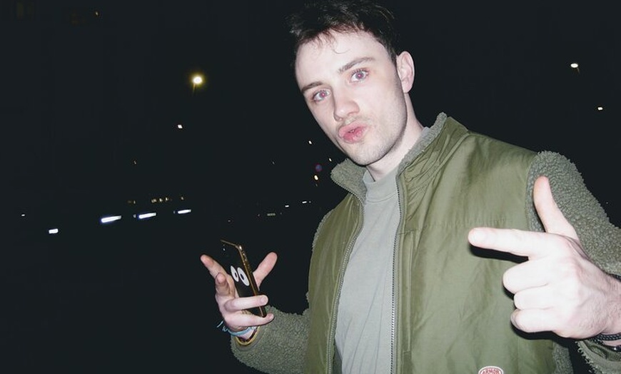 Image 5: OG Barcelona Night Adventure — 3 bares, 3 chupitos y entrada VIP al...