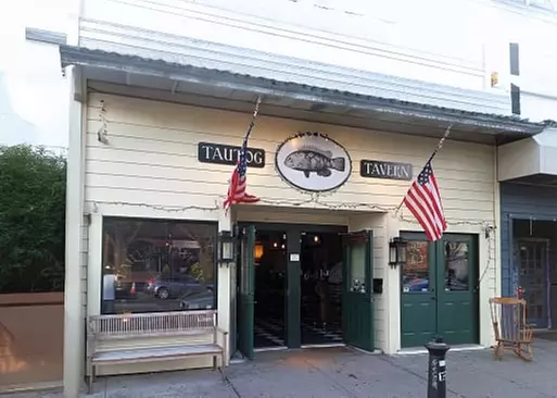 5% Cash Back at Tautog Tavern
