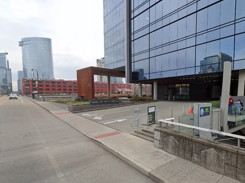 Parking at Gulch Crossings Garage