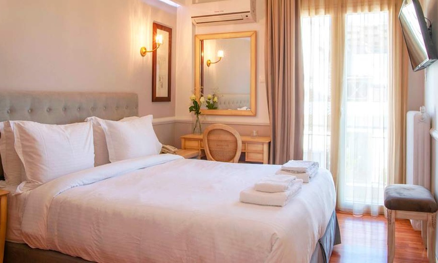 Image 1: ✈ ATHENE EN OMGEVING | Athene - Acropolis Ami Boutique Hotel 3*, 2 ...