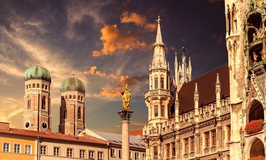 Image 8: München Sightseeing Hopping mit traditionellen Schmankerln
