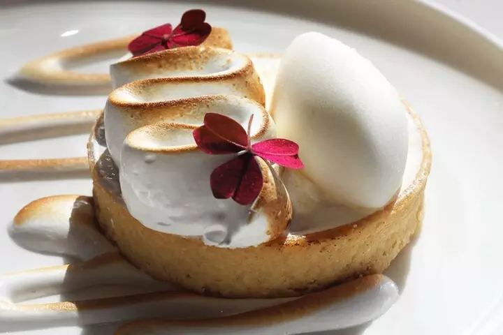 Paris Déjeuner tardif au restaurant Madame Brasserie de la Tour Eiffel