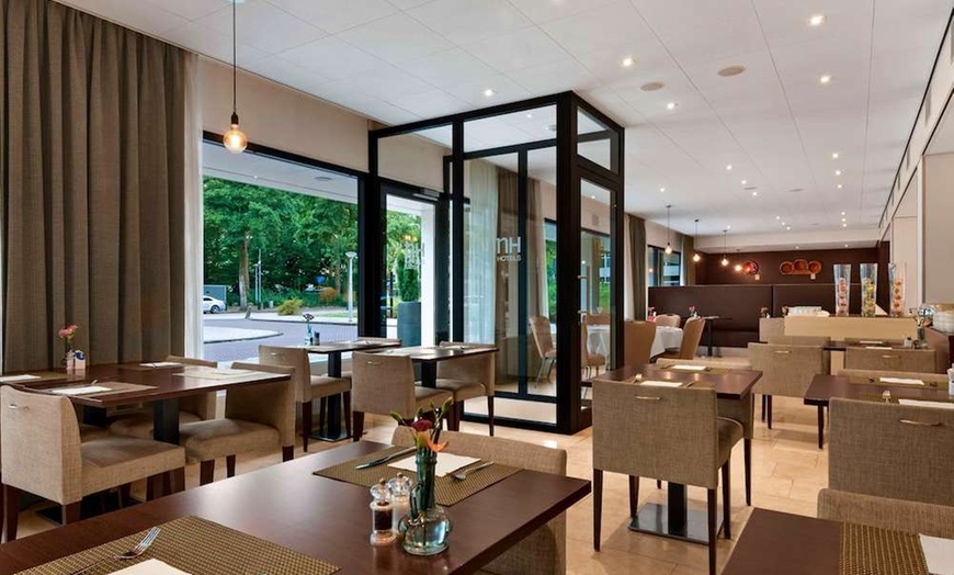 Image 4: ✈ PAYS-BAS | Amsterdam - NH Amsterdam Zuid 4*