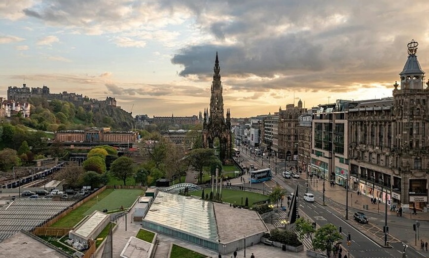 Image 11: Cellar Of Scotland Walking Tour, taste Edinburgh's finest drinks