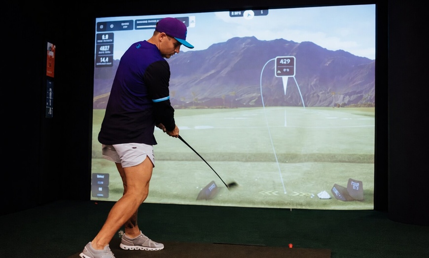 Image 2: $40 For 90-Minute Golf Simulator Rental For Up to 4 People (Reg. $80)