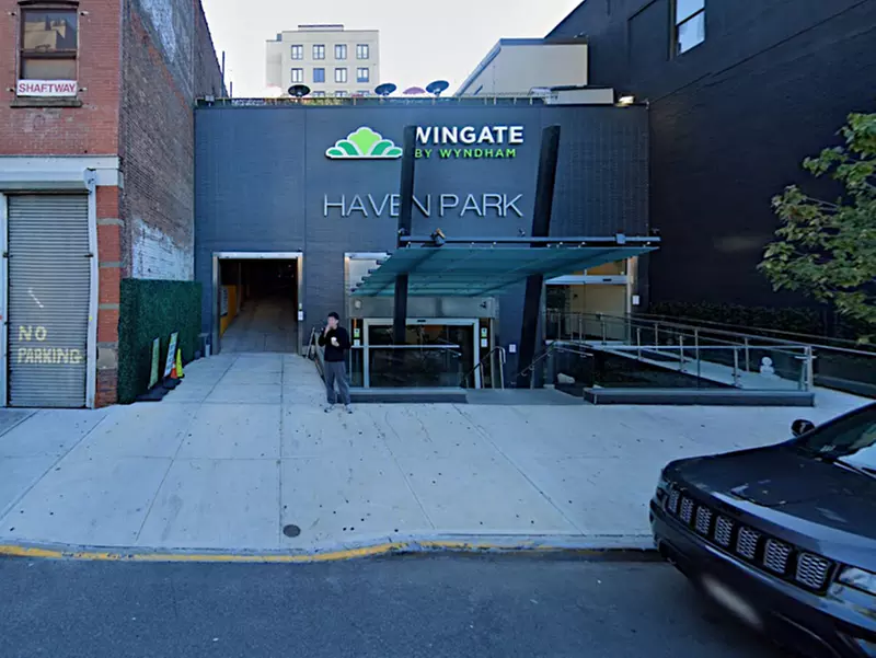 Parking at Windgate Hotel Garage