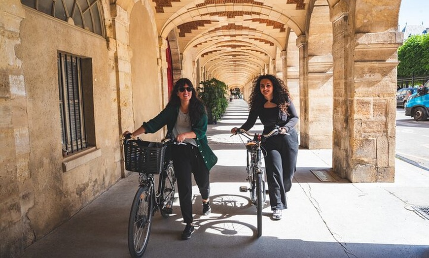 Image 7: Location de vélos Paris E au Marais Centre Ville
