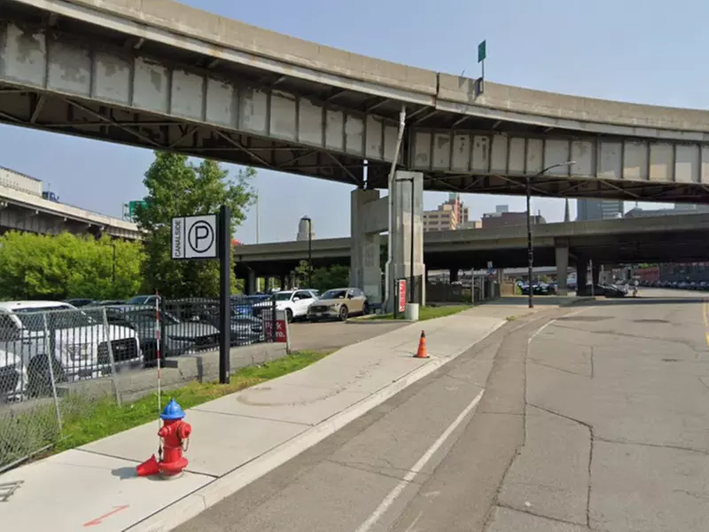 Parking at Aud Lot 1 - P8021