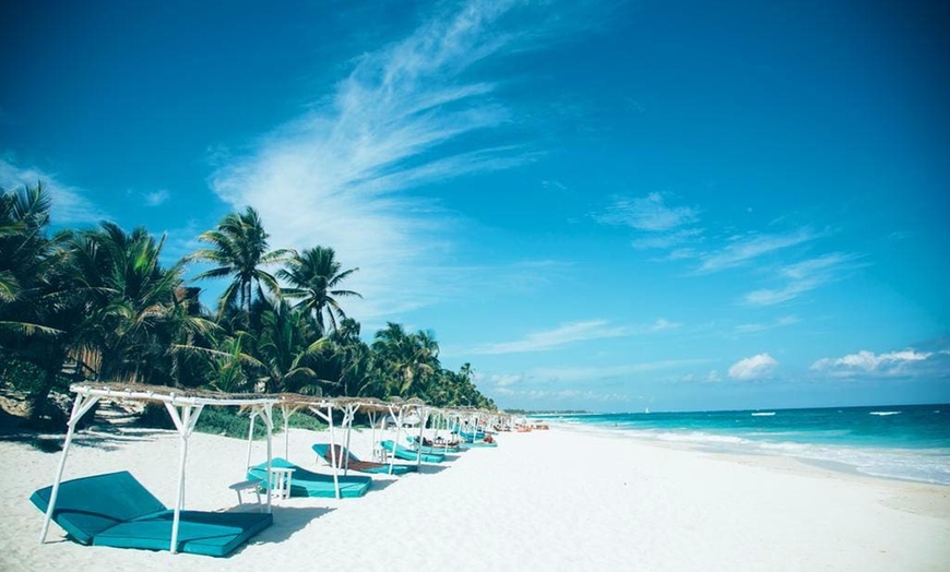 Image 27: ✈ MESSICO | Tulum - Papaya Playa Project 5*, 5 notti - In riva al mare