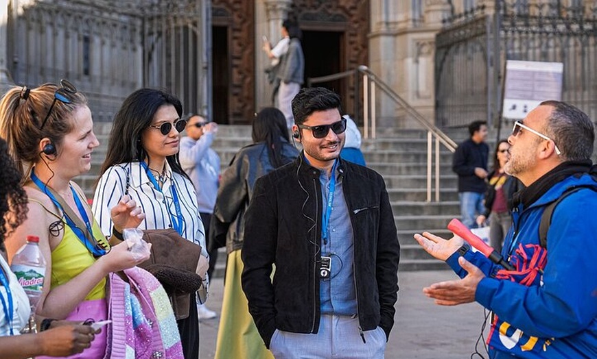 Image 2: Tour a pie por Barcelona: Secretos del Barrio Gótico