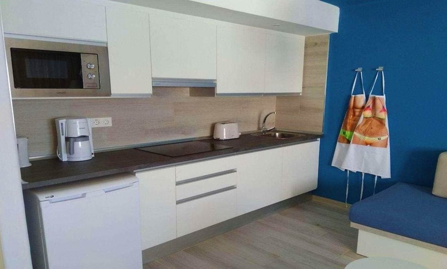 Image 11: ✈ LANZAROTE | Puerto del Carmen - R2 Bahía Kontiki Beach Apartments...