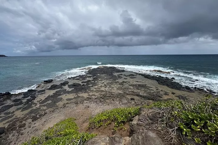 Kauai Eastside Waterfalls & Local Grinds-Small Group Tour