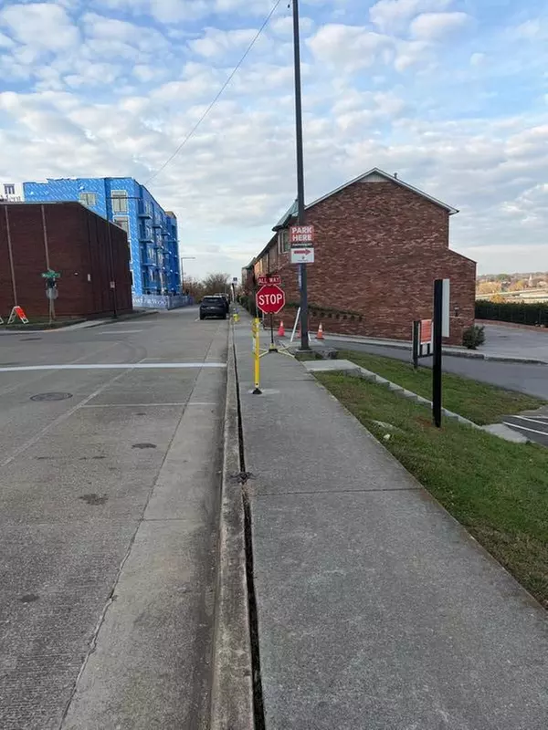 Parking at Capitol Lot - Second Medium