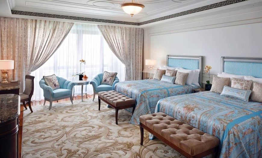 Image 7: ✈ EMIRATI ARABI UNITI | Dubai - Palazzo Versace Dubai con attività ...