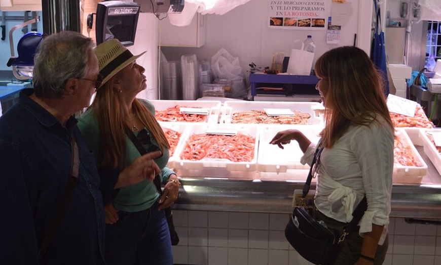 Image 2: Alicante Secreto: Tour de Tapas, Vinos y Rincones Ocultos