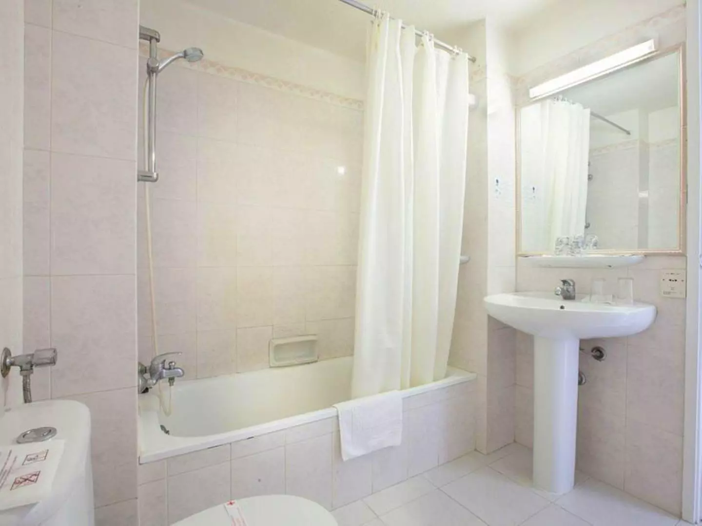 ✈ ALGARVE | Albufeira - Sol e Mar Adults Only 4*, 2 nachten - Aan zee