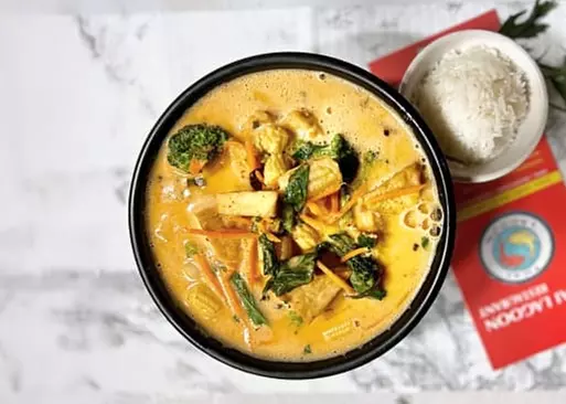 5% Cash Back at Thai Lagoon